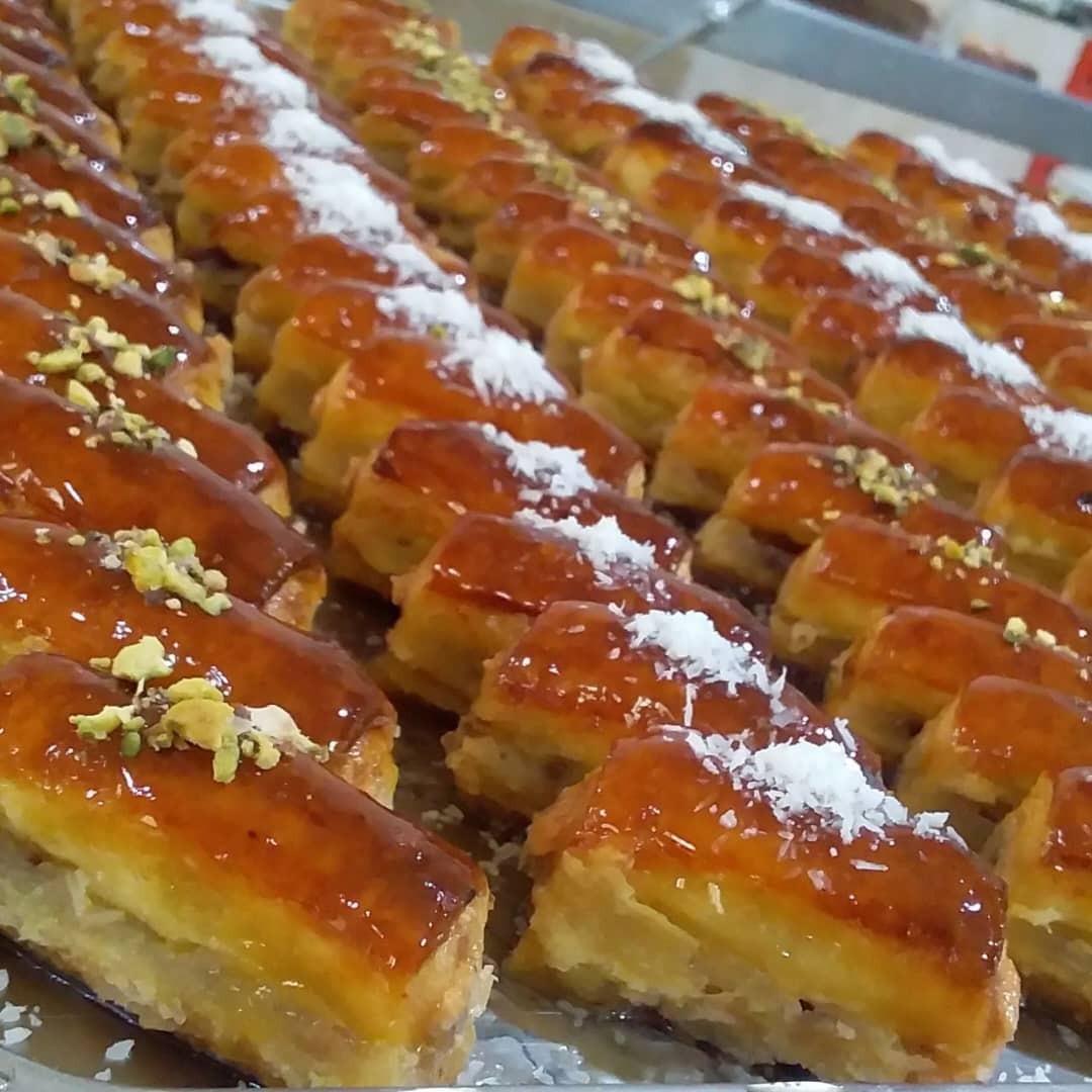 پخت انواع شیرینی